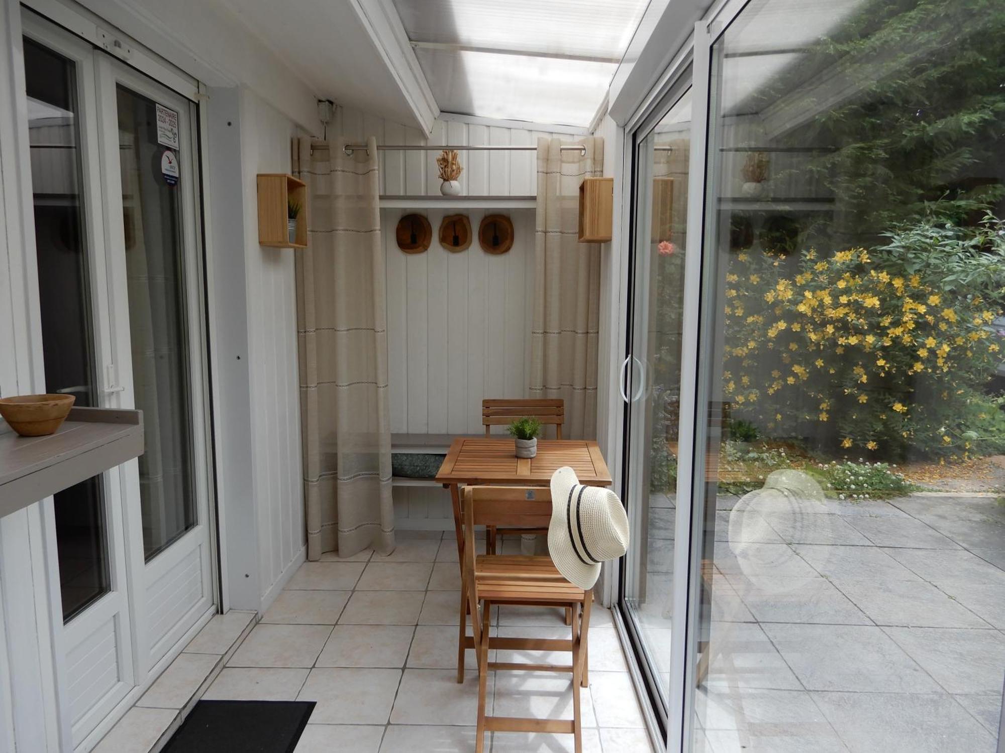 Le Cottage Exotique Du Lutin Many & Son Bain Nordique Saint-Christophe-Sur-Conde Exterior photo