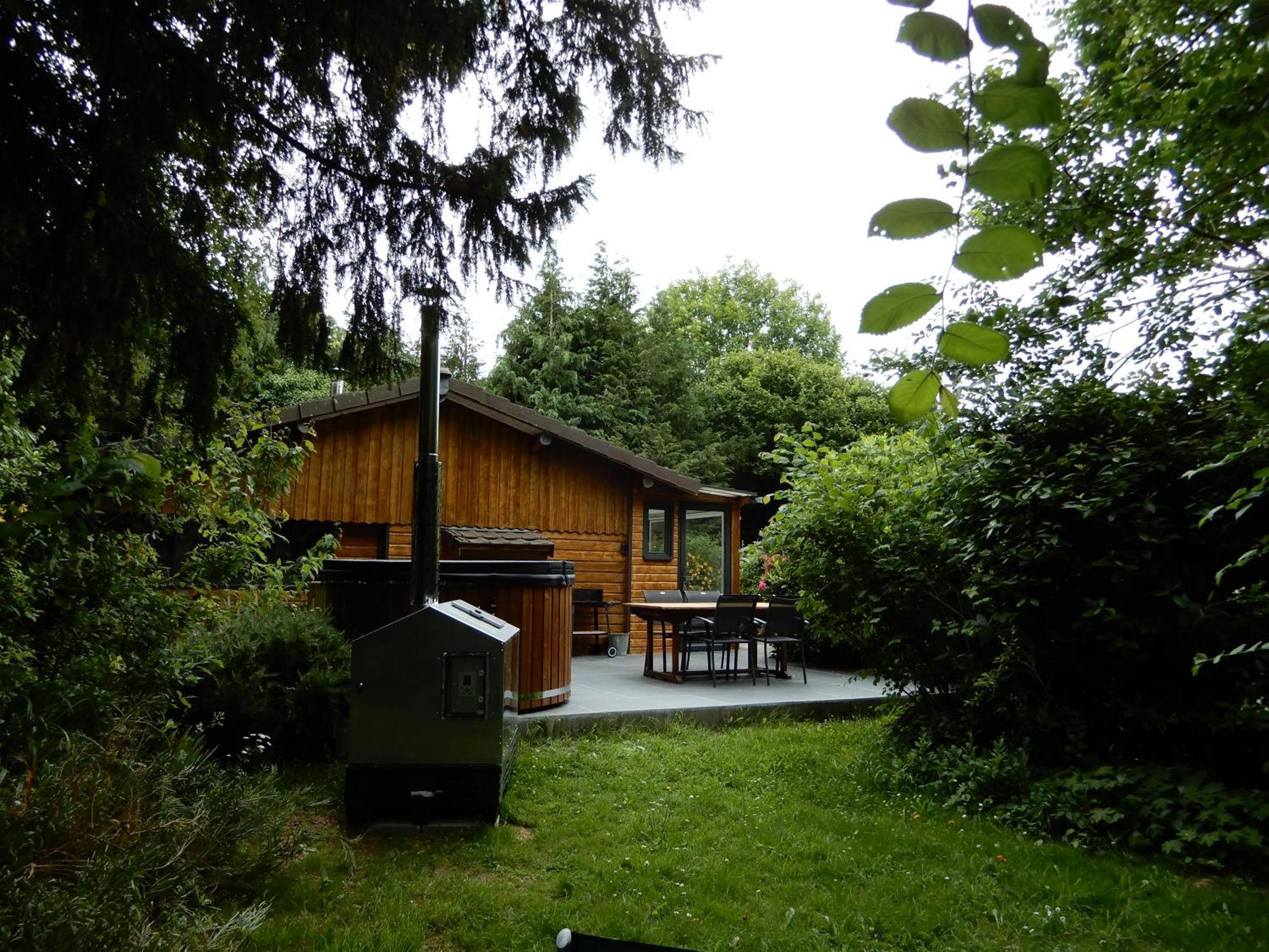 Le Cottage Exotique Du Lutin Many & Son Bain Nordique Saint-Christophe-Sur-Conde Exterior photo